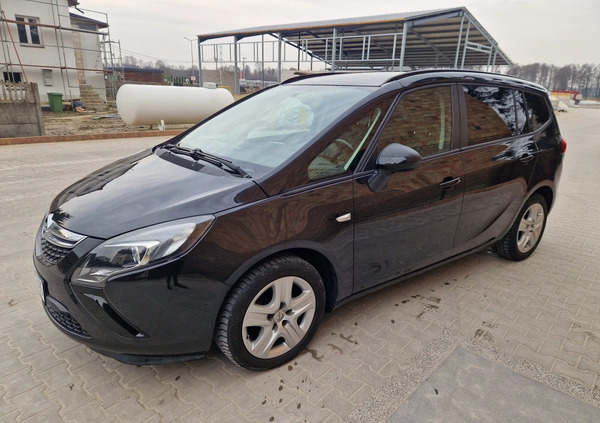 Opel Zafira cena 39900 przebieg: 119060, rok produkcji 2015 z Wrocław małe 631